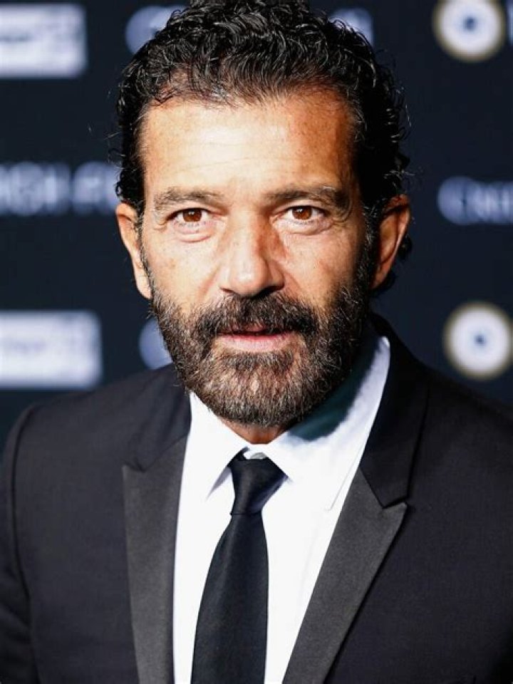 Antonio Banderas Height, Weight, Net Worth, Age, Birthday, Wikipedia, Who, Nationality, Biography