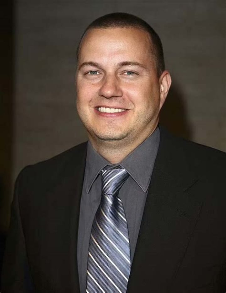 
Chris Huvane Height, Weight, Net Worth, Age, Birthday, Wikipedia, Who, Nationality, Biography 