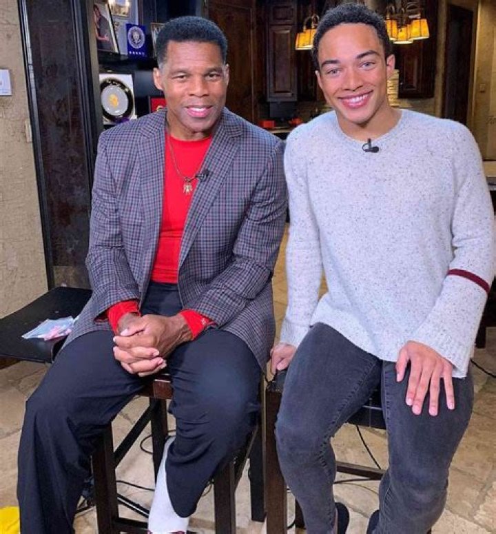 
Christian Walker Says People ‘Begged’ Dad Herschel Not to Run: ‘This Is Too Dirty, You Have an Insane Past’ 
