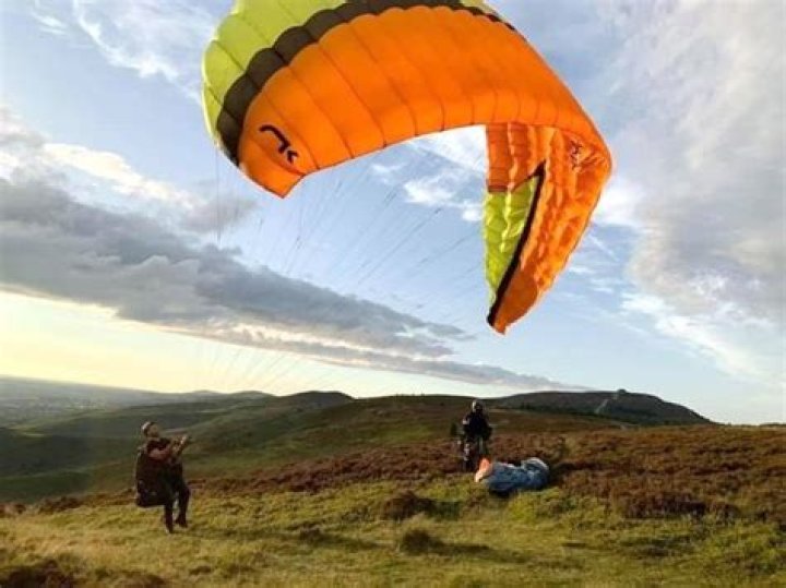 
Dad of Four, Martin Dyer, 55, died while paragliding in France 