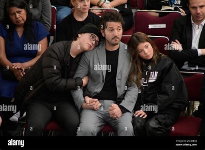 
Diego Luna Parents Alejandro Luna And Fiona Alexander- Family 