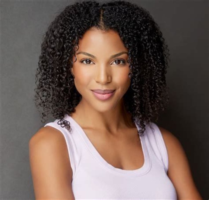 
Esther Asher Height, Weight, Net Worth, Age, Birthday, Wikipedia, Who, Nationality, Biography 