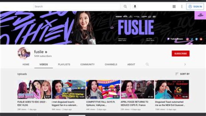 
Fuslie’s Net Worth In 2022: How Much Does The YouTuber Have? 