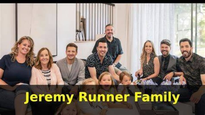 
How many siblings does Jeremy Renner have? Support pours in as Hawkeye star shares ICU video with mother and sister 