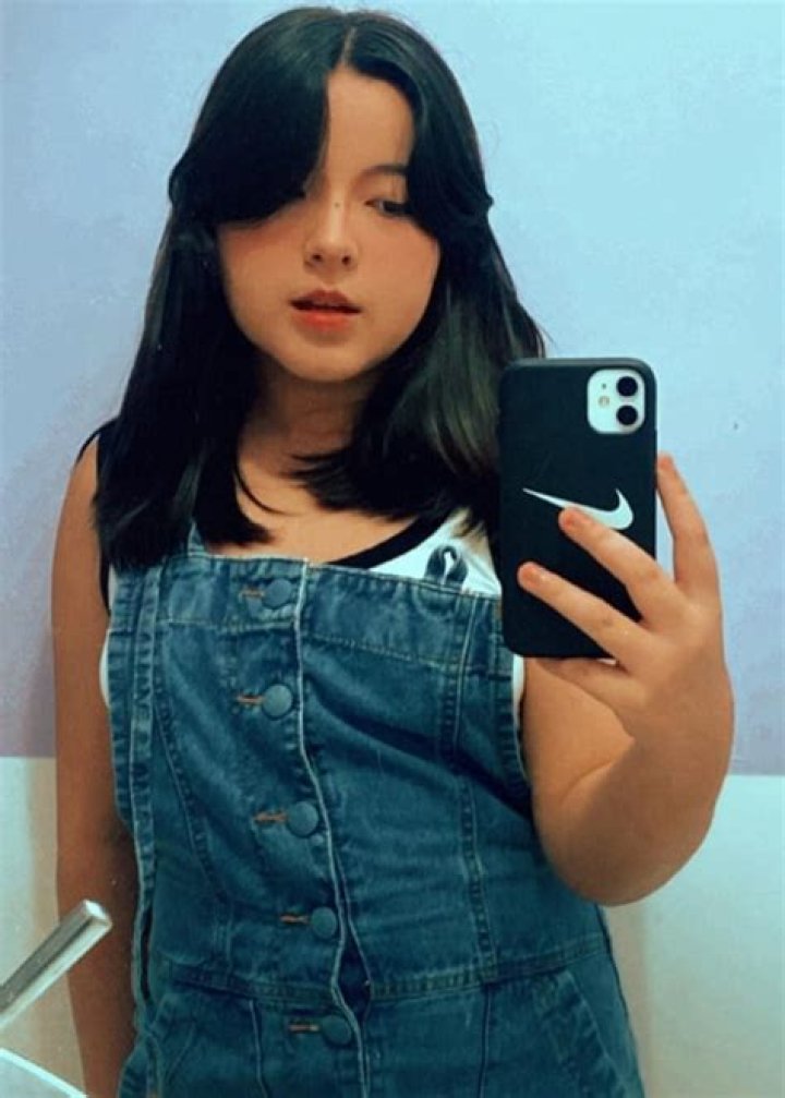 
Isabella Nakahara Height, Weight, Net Worth, Age, Birthday, Wikipedia, Who, Nationality, Biography 