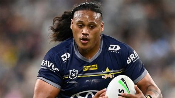 
Luciano Leilua Height, Weight, Net Worth, Age, Birthday, Wikipedia, Who, Nationality, Biography 