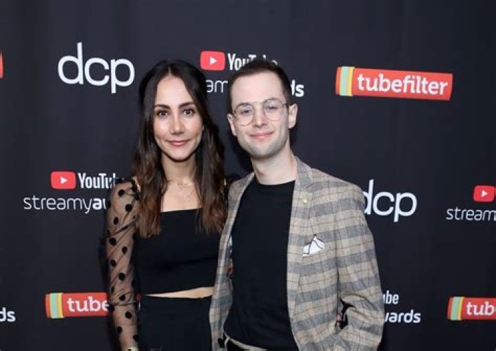 
Maggie Bustamante – Zach Kornfeld’s Partner Age And Net Worth 