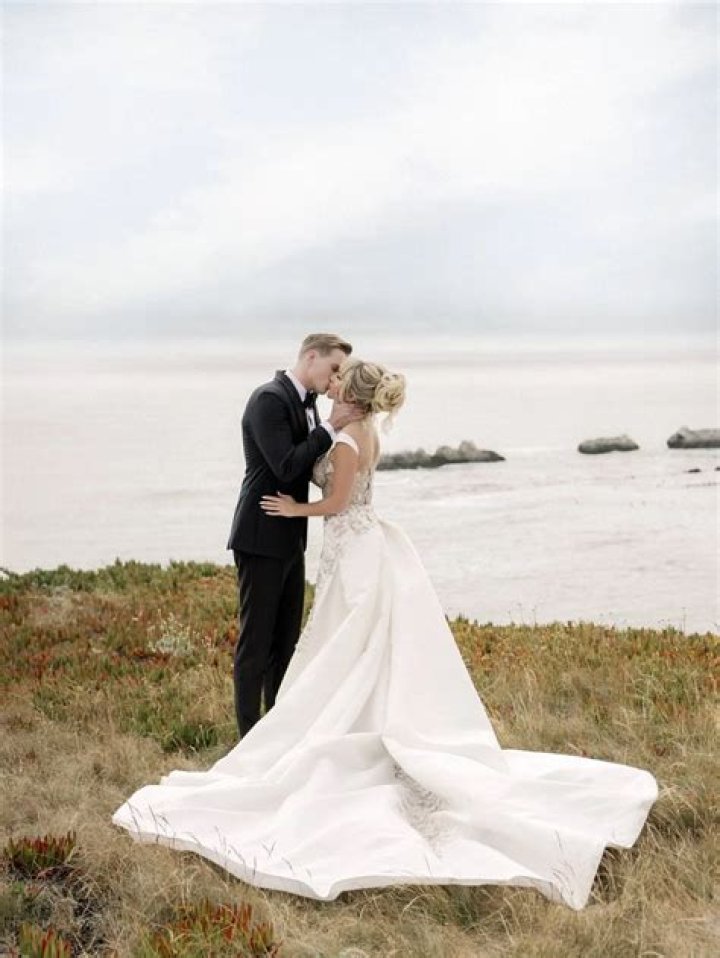 Mikhaila Peterson Husband Jordan Fuller And Married Life