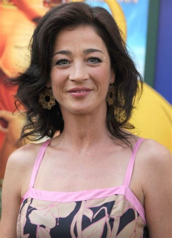 Moira Kelly Height, Weight, Net Worth, Age, Birthday, Wikipedia, Who, Instagram, Biography