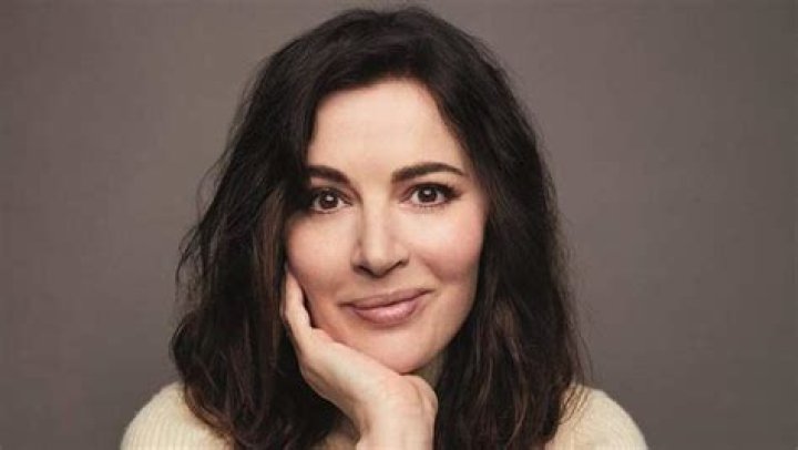 
Nigella Lawson Height, Weight, Net Worth, Age, Birthday, Wikipedia, Who, Nationality, Biography 