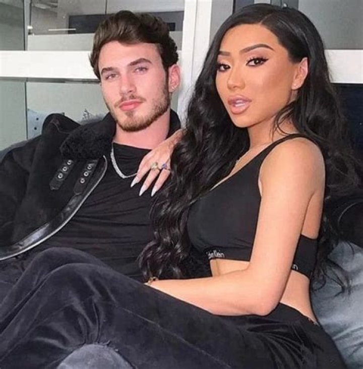 Nikita Dragun Height, Age, Boyfriend, Biography, Wiki, Net Worth
