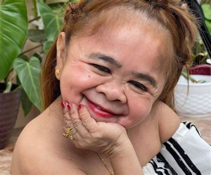 
Noemi Tesorero – Mahal Tesorero Age, Birthday, Wikipedia, Who, Nationality, Biography 