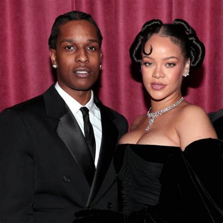 
Rihanna and ASAP Rocky’s Son Reportedly Shares Name with Wu-Tang Legend RZA! 