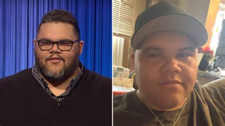 
Ryan Long Jeopardy Look With Necklace and Glasses Is Now Trending, Here Is Where To Find The Look 