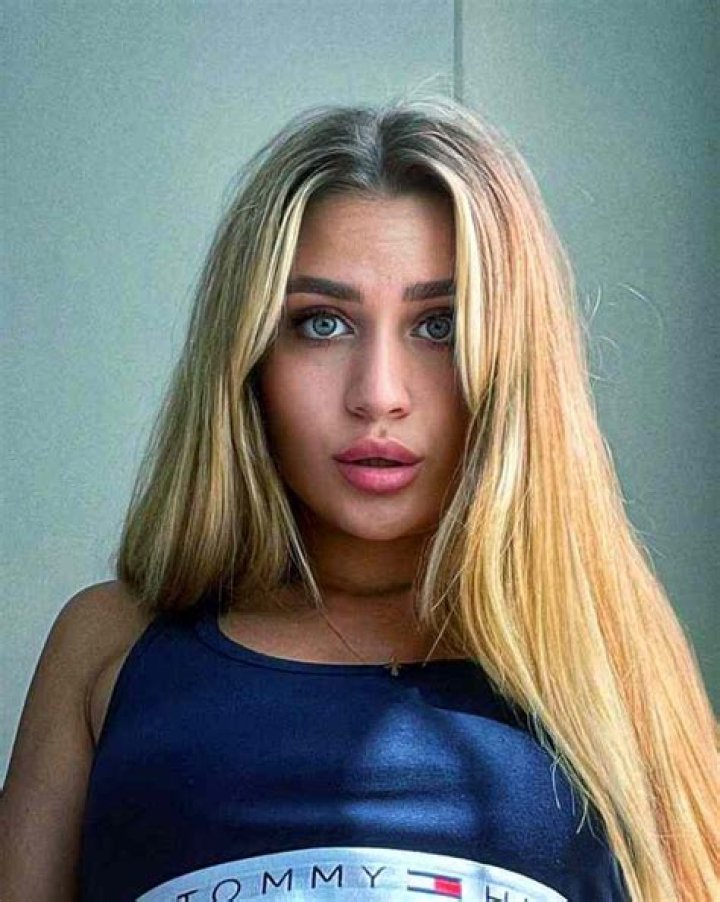 
Tara Rushton Height, Weight, Net Worth, Age, Birthday, Wikipedia, Who, Instagram, Biography 