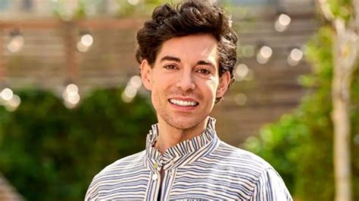 Tom Read Wilson Height, Weight, Net Worth, Age, Birthday, Wikipedia, Who, Instagram, Biography