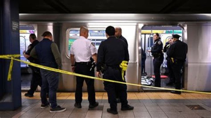 
What Happened To Lazard Intern? New York Subway Death Case Update 