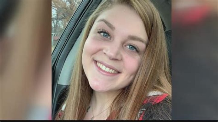 
What Happened To Liese Dodd? Deundrea Holloway Decapitated Her 