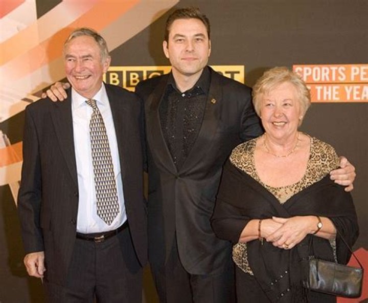 
Who are David Walliams Parents? David Walliams Biography, Parents Name and More 