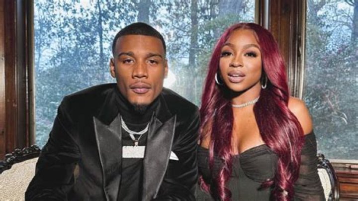 
Who Is Reginae Carter Boyfriend 2022? Reginae Carter Age, Biography, Brother, Parents 