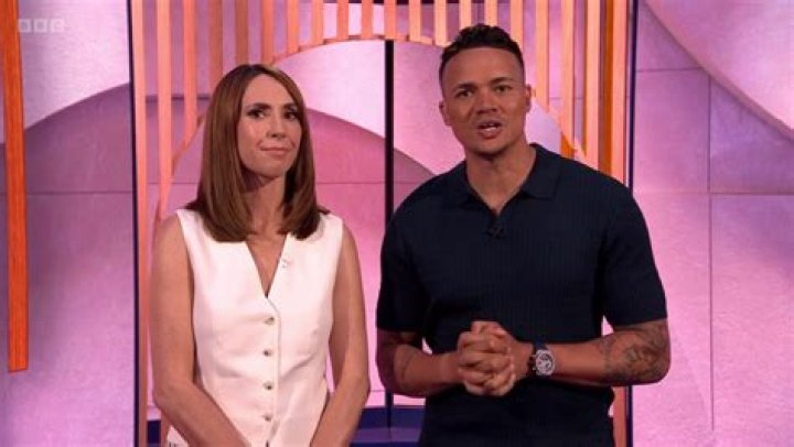 
Why Is BBC Presenter Alex Jones Leaving The One Show? Is She Sick/Ill 